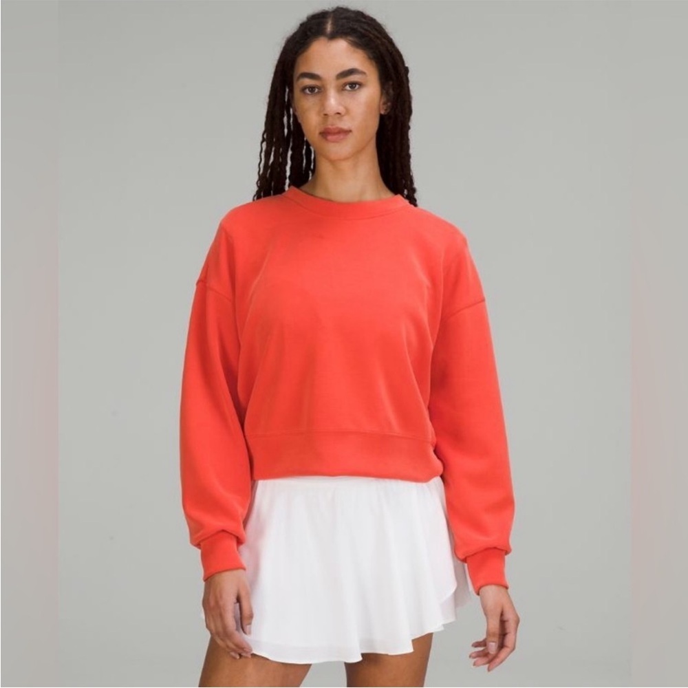 lululemon‎ Softstreme Perfectly Oversized Cropped Crew Sweatshirt Solar Orange - Picture 2 of 16